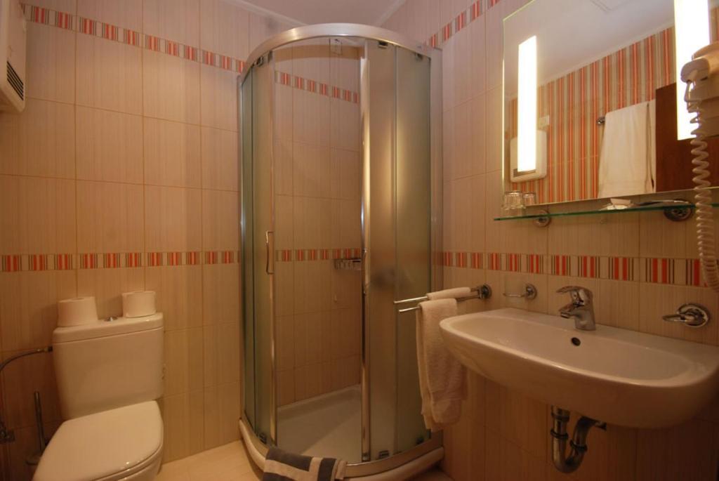 Hotel Elvetia Karpenísion Cameră foto